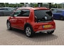 Volkswagen Up! 1.0 BMT cross up! / NL Auto! / 1e Eign. / Camera / Navi. by App / 16'' / Getint glas / Stoelverwarming / DAB / Cruise Control / Climate Control