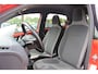 Volkswagen Up! 1.0 BMT cross up! / NL Auto! / 1e Eign. / Camera / Navi. by App / 16'' / Getint glas / Stoelverwarming / DAB / Cruise Control / Climate Control