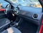 Volkswagen Up! 1.0 BMT cross up! / NL Auto! / 1e Eign. / Camera / Navi. by App / 16'' / Getint glas / Stoelverwarming / DAB / Cruise Control / Climate Control