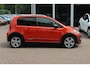 Volkswagen Up! 1.0 BMT cross up! / NL Auto! / 1e Eign. / Camera / Navi. by App / 16'' / Getint glas / Stoelverwarming / DAB / Cruise Control / Climate Control