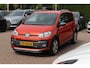 Volkswagen Up! 1.0 BMT cross up! / NL Auto! / 1e Eign. / Camera / Navi. by App / 16'' / Getint glas / Stoelverwarming / DAB / Cruise Control / Climate Control