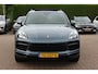 Porsche Cayenne 3.0 / Panoramadak / 360Camera / Achterasbesturing / Adaptieve Stoelen / Luchtvering / 21'' / Bose / Matrix LED / Sportchrono / Stoelventilatie+Verwarming / Stuurverwarmd / Dodehoek / DAB / Cruise