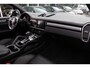 Porsche Cayenne 3.0 / Panoramadak / 360Camera / Achterasbesturing / Adaptieve Stoelen / Luchtvering / 21'' / Bose / Matrix LED / Sportchrono / Stoelventilatie+Verwarming / Stuurverwarmd / Dodehoek / DAB / Cruise