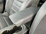Renault Arkana 1.6 E-Tech Full Hybrid 145 E-Tech Engineered | Stoel+Stuurverwarming | (IACC) Intelligent Adaptive Cruise Control | Dodehoek | Draadloze Telefoonlader | Easy Park Assist | Navigatie | Climate Control | Reservewiel | Apple CarPlay/Androi