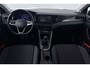 Volkswagen Polo 1.0 TSI Life Business (STOELVERWARMING, CAMERA, CRUISE ADAPTIEF, NAVIGATIE, PARKEERSENSOREN)