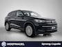 Volkswagen Tiguan 1.5 eTSI Life Edition| Trekhaak | 360 Camera | Stoelverwarming | Adaptive Cruise | Navigatie | CarPlay