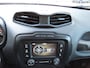 Jeep Renegade 1.4 MultiAir Longitude Automaat ***141 !!! PK*** 48474 KM !!! N.A.P *** Dealer Onderhouden ***Zeer nette Auto *** Airco Cruisecontrol Navigatie Carplay Pdc Lm Velgen