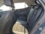 Kia Stonic 1.0 T-GDi MHEV GT-Line | All Season Banden | Trekhaak | Climate Control | Cruise Control | Camera | Stuurverwarming | Stoelverwarming | LM Velgen |