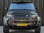 Land Rover Defender 110 2.0 P400e 110 HSE Urban | NL-Auto | Panoramadak | Meridian Sound | 360 Camera | Luchtvering | Stoelverwarming + Ventilatie | Adaptive Cruise Control | Trekhaak |