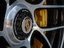 Porsche 911 Cabrio 3.8 Turbo S | Keramische Remmen | Carbon Inleg | 18 Wegs Adaptieve Sportstoelen + Memory | Achterasbesturing | Bose | Camera | Sport Chrono | Stoel + Stuurverwarming |