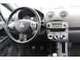 Mitsubishi Colt 1.3 Edition Two nette 5-deurs met trekhaak