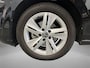 Volkswagen Golf 1.0 eTSI 110pk DSG Life · Camera · Apple/Android Car Play · Navigatie · P-Sensoren · 16'' Inch · Garantie t/m 04-02-2028 of 100.000km