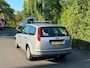 Ford Focus Wagon 1.6-16V AIRCO/CARPLAY/CRUISE! APK 07-2027!