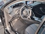 Peugeot 208 Allure | Elektrische parkeerrem | Extra getinte achterste zijruiten en achterruit | Extra getinte achterste zijruiten en achterruit