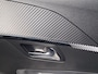 Peugeot 208 Allure | Elektrische parkeerrem | Extra getinte achterste zijruiten en achterruit | Extra getinte achterste zijruiten en achterruit