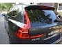 Volvo XC60 2.0 B4 R-Design 197PK PANO NIEUWSTAAT!