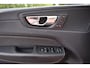 Volvo XC60 2.0 B4 R-Design 197PK PANO NIEUWSTAAT!