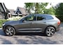 Volvo XC60 2.0 B4 R-Design 197PK PANO NIEUWSTAAT!