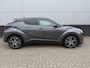 Toyota C-HR / C-HR+ 1.8 Hybrid Bi-Tone clima - full map navi - trekhaak - half leder - JBL - privacy glass - camera - sensoren