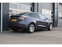 Tesla Model Y Long Range AWD 75 kWh | Premium Interieur & SOH 90,1% | Nette origineel Nederlandse Tesla model Y