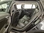 Volvo V60 1.6 T3 Kinetic Airco Cruise Leder Navi PDC Xenon