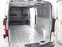 Volkswagen e-Transporter Bedrijfswagens Life L2 160 kW / 218 pk | Stoelverwarming | Trekhaak | Camera |