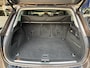 Volkswagen Touareg 3.0 TSI Hybrid Highline Luchtvering Stoelkoeling verwarming Panorama dak Camera Trekhaak 3500kg trekgewicht Telefoonverbinding Stoelmemory Parkeersensoren Onderhoudshistorie bekend