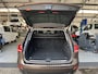 Volkswagen Touareg 3.0 TSI Hybrid Highline Luchtvering Stoelkoeling verwarming Panorama dak Camera Trekhaak 3500kg trekgewicht Telefoonverbinding Stoelmemory Parkeersensoren Onderhoudshistorie bekend