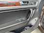 Volkswagen Touareg 3.0 TSI Hybrid Highline Luchtvering Stoelkoeling verwarming Panorama dak Camera Trekhaak 3500kg trekgewicht Telefoonverbinding Stoelmemory Parkeersensoren Onderhoudshistorie bekend