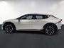 Kia EV6 Light Edition 63 kWh | Stoelverwarming | Adaptieve cruise control | Parkeersensoren | Stuurwiel verwarmd |