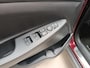 Hyundai Tucson 1.7 CRDi Comfort Airco (automatisch) | Trekhaak | stoelverwarming | set winterbanden met lichtmetalen velgen