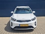 Kia Stonic 1.0 T-GDi MHEV DynamicPlusLine | Stoelverwarming | Navigatie | Parkeercamera | Climate control |