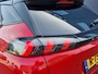 Peugeot e-2008 EV GT Pack 50 kWh | SOH 93% | Stoelverwarming | Apple Carplay | Alcantara Bekleding | Climate Control | Adaptieve Cruise Control |
