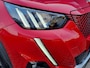 Peugeot e-2008 EV GT Pack 50 kWh | SOH 93% | Stoelverwarming | Apple Carplay | Alcantara Bekleding | Climate Control | Adaptieve Cruise Control |