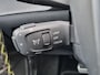 Peugeot e-2008 EV GT Pack 50 kWh | SOH 93% | Stoelverwarming | Apple Carplay | Alcantara Bekleding | Climate Control | Adaptieve Cruise Control |