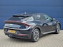 Kia EV6 Light Edition 58 kWh 170 pk RWD | Android Auto/Apple Carplay | SoH 98,6% | Stoelverwarming | Navigatie | Parkeercamera |