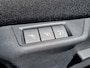 Peugeot e-2008 EV GT 54 kWh 156pk | Stoelverwarming | Massagestoel | Camera | Adaptieve Cruise Control | SOH 94% |