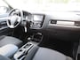 Mitsubishi Outlander 2.0 Intense AUTOMAAT | 69.494 KM NAP !! | 1E EIGENAAR | TREKHAAK | DEALER ONDERHOUDEN | 1.600 KG TREKGEWICHT | NAVIGATIE |