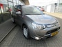 Mitsubishi Outlander 2.0 Intense AUTOMAAT | 69.494 KM NAP !! | 1E EIGENAAR | TREKHAAK | DEALER ONDERHOUDEN | 1.600 KG TREKGEWICHT | NAVIGATIE |