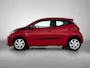 Toyota Aygo 1.0 VVT-i x-play | Dealer onderhouden | Airco | Achteruitrijcamera | Elektrische ramen voor | Elektrisch verstelbare buitenspiegels |