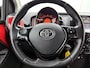 Toyota Aygo 1.0 VVT-i x-play | Dealer onderhouden | Airco | Achteruitrijcamera | Elektrische ramen voor | Elektrisch verstelbare buitenspiegels |