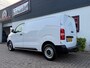 Fiat Scudo GB 1.5 Diesel 120pk L2/ Trekhaak/ 3 Zitplaatsen/ Camera achter/ Apple Carplay/ Vloer + wand platen/ Origineel NL/ NAP
