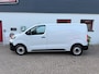 Fiat Scudo GB 1.5 Diesel 120pk L2/ Trekhaak/ 3 Zitplaatsen/ Camera achter/ Apple Carplay/ Vloer + wand platen/ Origineel NL/ NAP