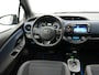 Toyota Yaris 1.5 Hybrid Bi-Tone | Achteruitrijcamera | Climate Control |