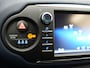 Toyota Yaris 1.5 Hybrid Bi-Tone | Achteruitrijcamera | Climate Control |