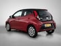 Toyota Aygo 1.0 VVT-i x-cite *automaat | Parkeersensoren voor+achter | Half lederen bekleding | Airco | Apple CarPlay/Android Auto |