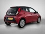 Toyota Aygo 1.0 VVT-i x-cite *automaat | Parkeersensoren voor+achter | Half lederen bekleding | Airco | Apple CarPlay/Android Auto |