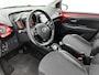 Toyota Aygo 1.0 VVT-i x-cite *automaat | Parkeersensoren voor+achter | Half lederen bekleding | Airco | Apple CarPlay/Android Auto |