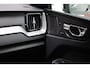 Volvo XC60 T6 Recharge Ultimate Black | Head Up Display | Panoramadak | Pilot Assist