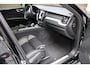 Volvo XC60 T6 Recharge Ultimate Black | Head Up Display | Panoramadak | Pilot Assist